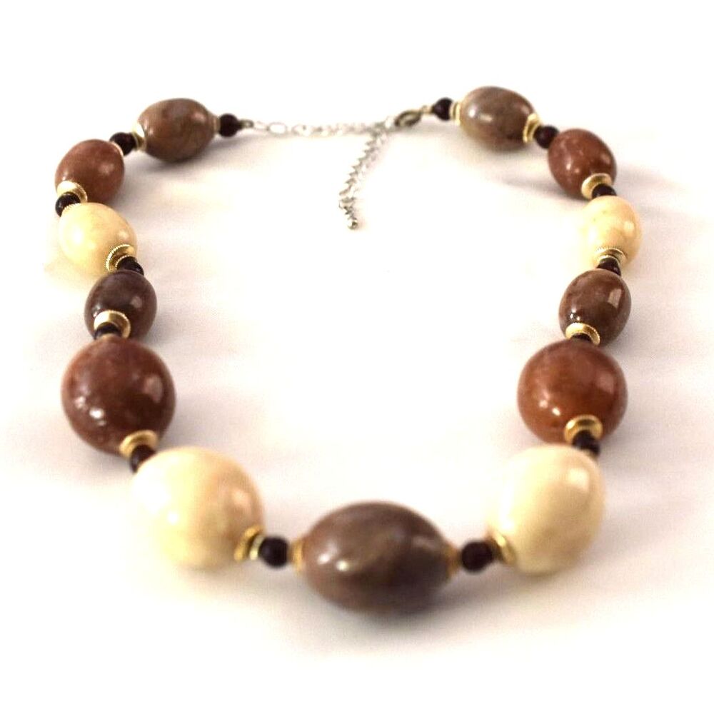 Vintage 60's Cottagecore Large Chunky  Marble Shades Of Brown Beads 18" Necklace